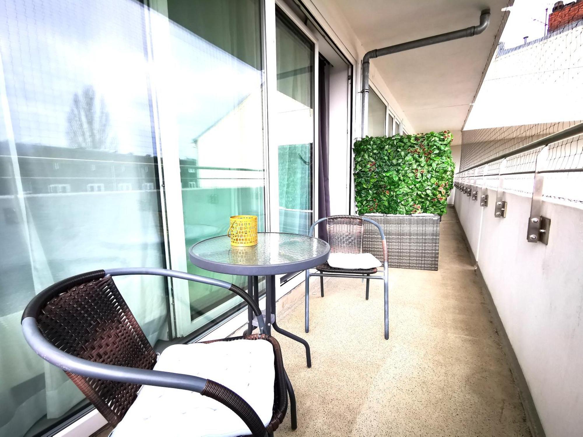 Hh 03 By Rockchair - Superhost Status - Modernes Apartment Mit Sonnigem Balkon & Premium Boxspringbetten In Winterhude - Hamburg Top Geheimtipp Esterno foto